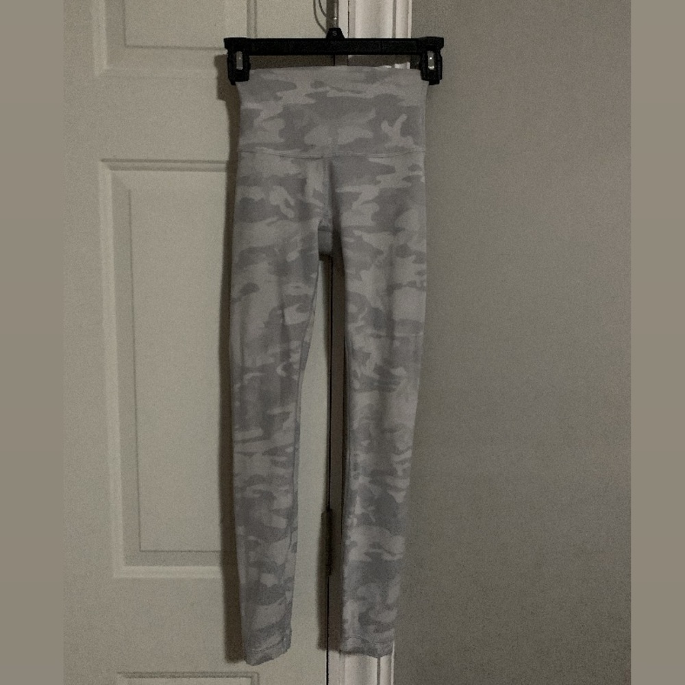 White/gray camo Lululemon leggings